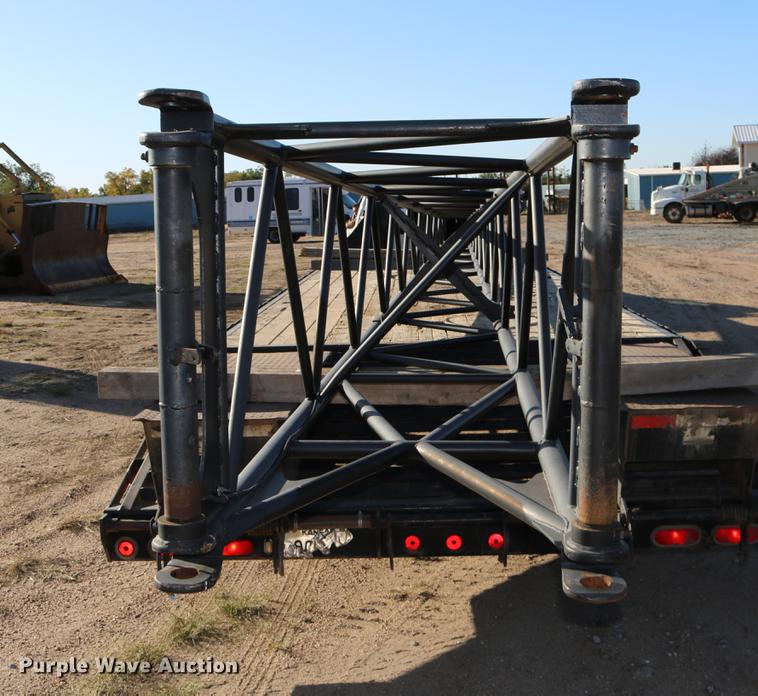 image for item DD0026 1985 P & H RT50 crane