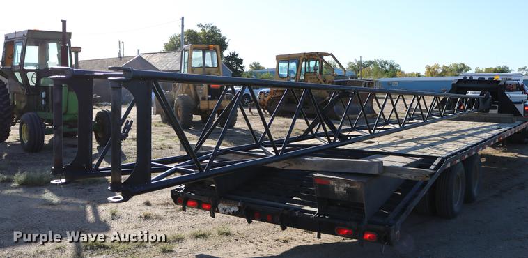 image for item DD0026 1985 P & H RT50 crane