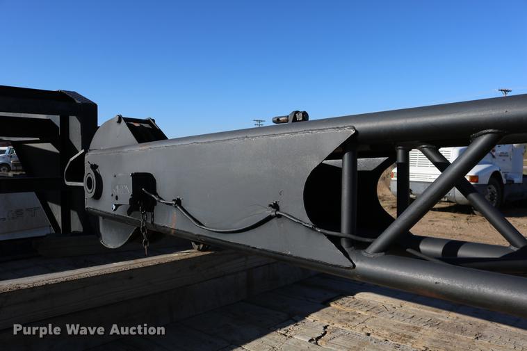 image for item DD0026 1985 P & H RT50 crane