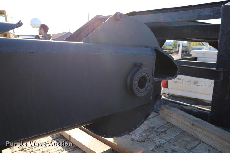 image for item DD0026 1985 P & H RT50 crane