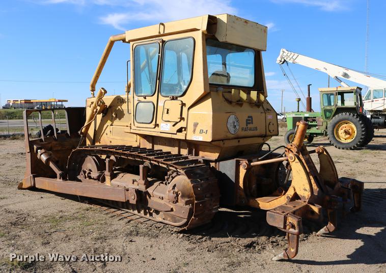 image for item DD0027 1987 Fiat-Allis 14C dozer
