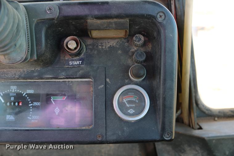 image for item DD0027 1987 Fiat-Allis 14C dozer