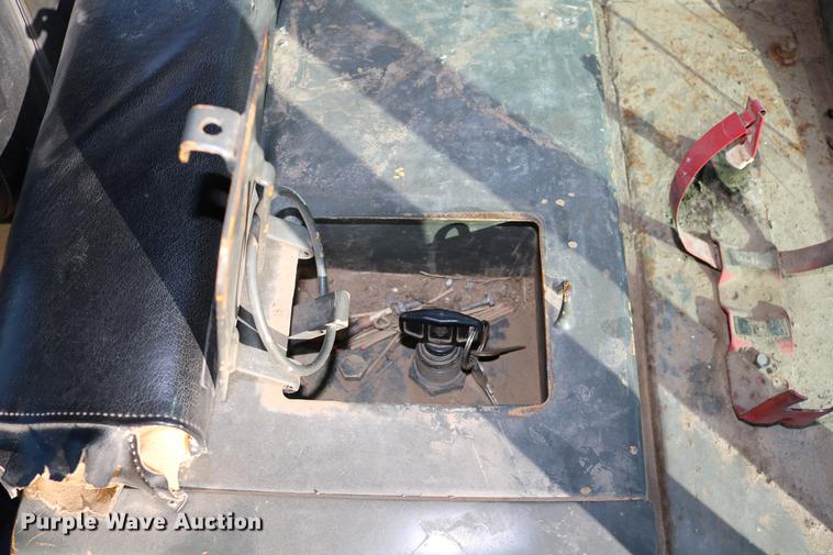 image for item DD0027 1987 Fiat-Allis 14C dozer