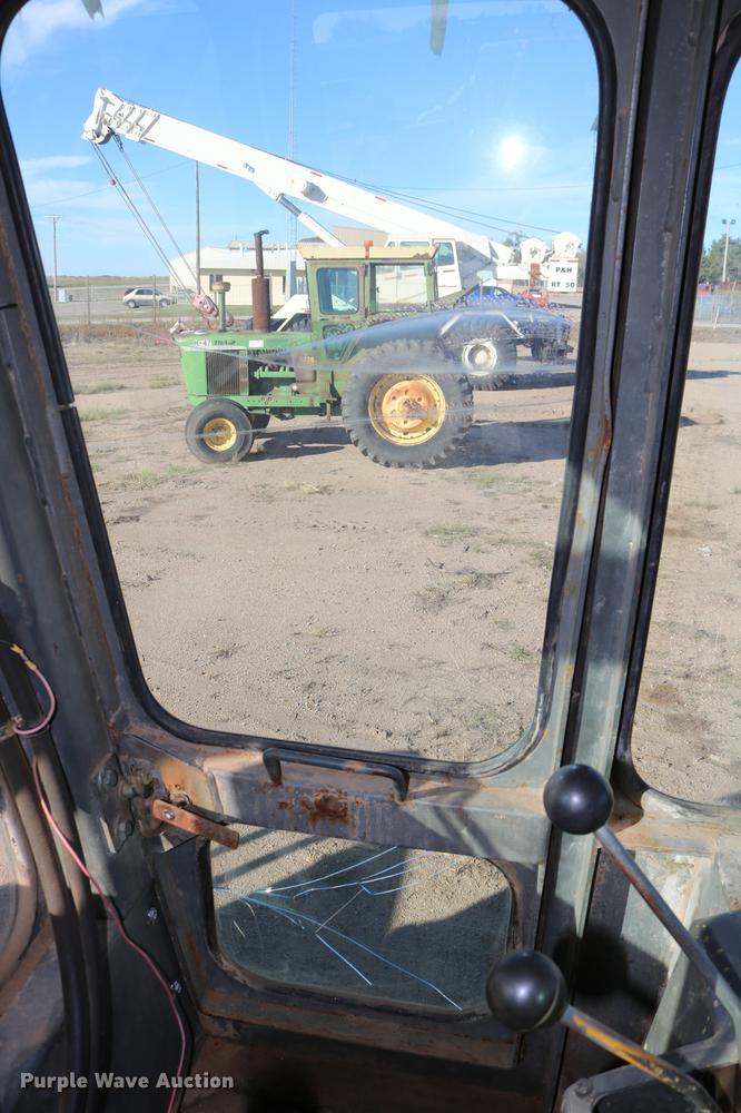 image for item DD0027 1987 Fiat-Allis 14C dozer