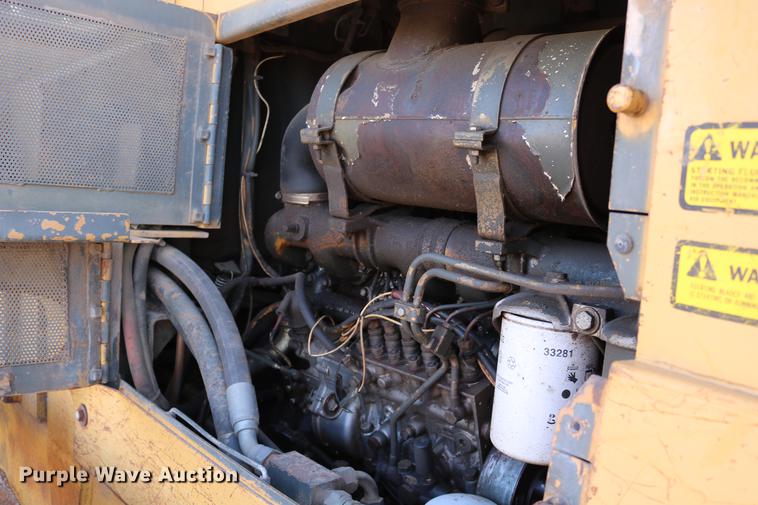 image for item DD0027 1987 Fiat-Allis 14C dozer