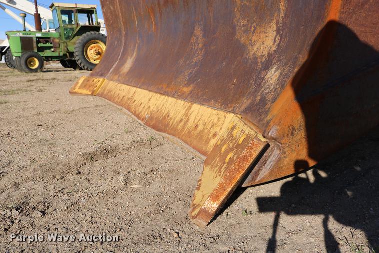 image for item DD0027 1987 Fiat-Allis 14C dozer