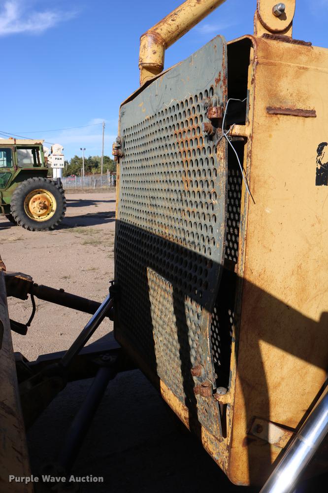 image for item DD0027 1987 Fiat-Allis 14C dozer