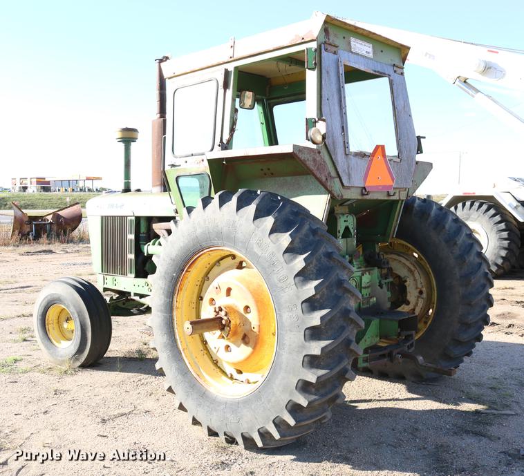 image for item DD0028 1970 John Deere 5020 tractor