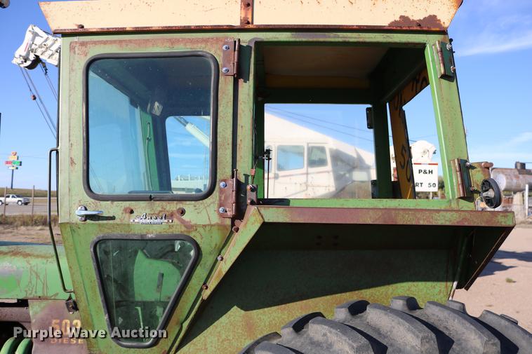 image for item DD0028 1970 John Deere 5020 tractor