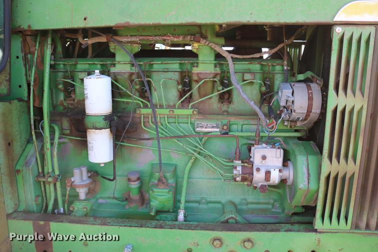 image for item DD0028 1970 John Deere 5020 tractor
