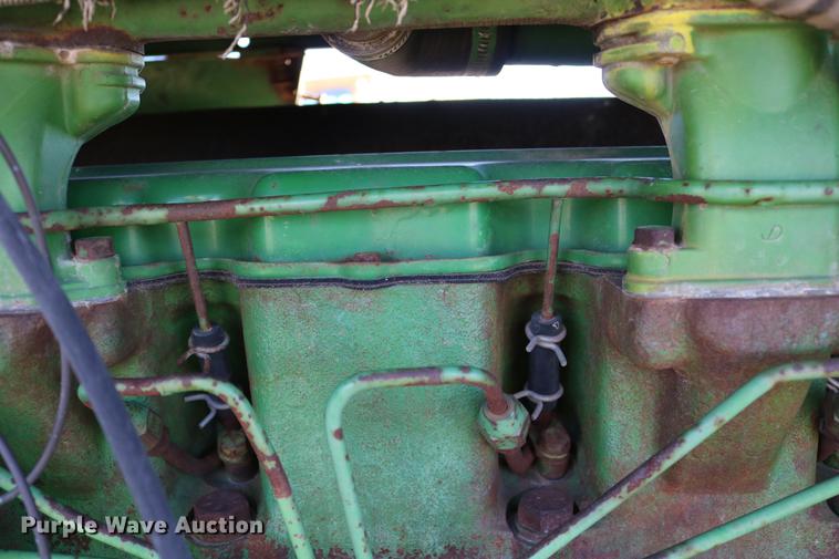 image for item DD0028 1970 John Deere 5020 tractor