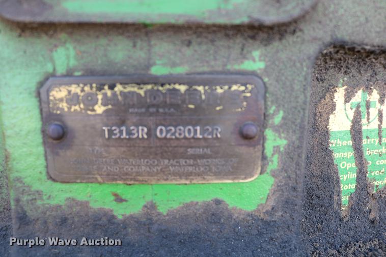 image for item DD0028 1970 John Deere 5020 tractor