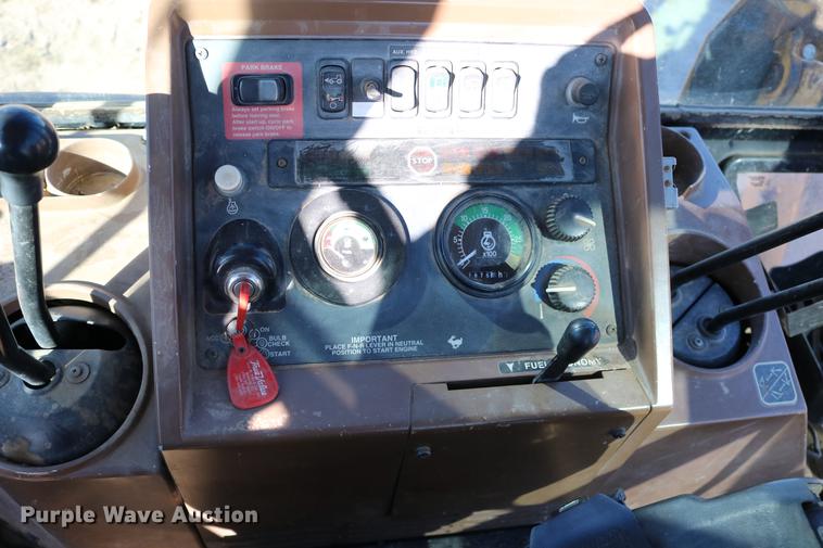 image for item DD0029 1997 John Deere 310SE backhoe