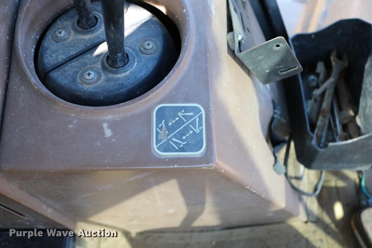 image for item DD0029 1997 John Deere 310SE backhoe