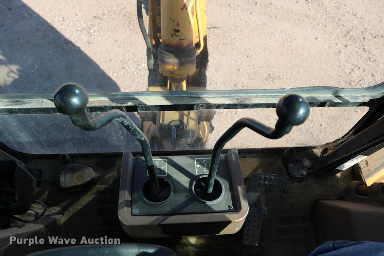image for item DD0029 1997 John Deere 310SE backhoe