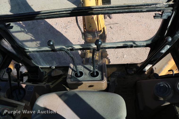 image for item DD0029 1997 John Deere 310SE backhoe
