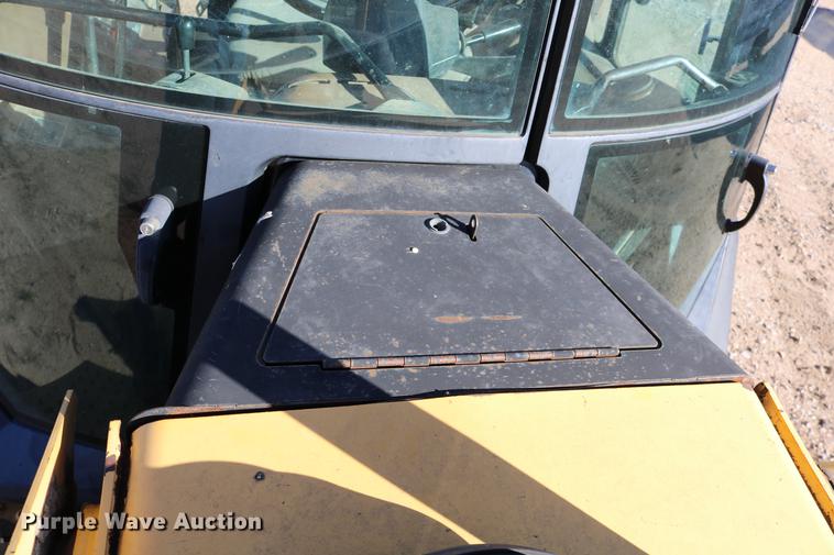 image for item DD0029 1997 John Deere 310SE backhoe