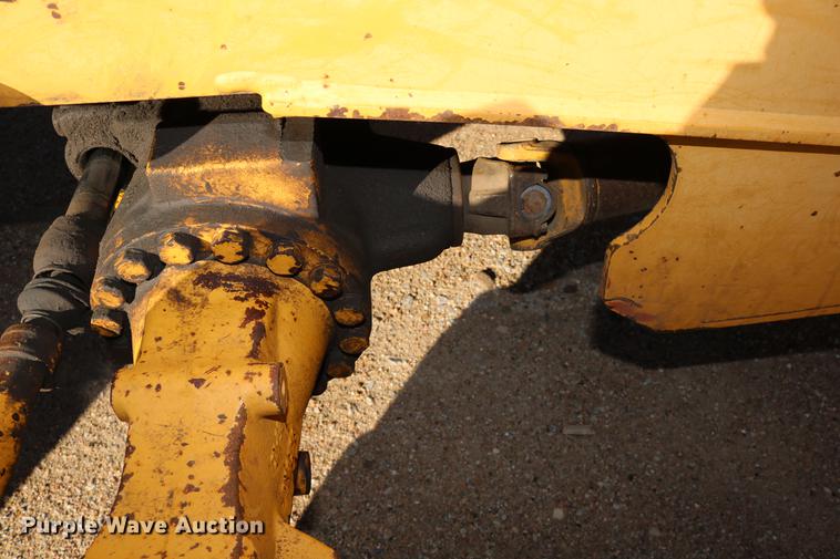 image for item DD0029 1997 John Deere 310SE backhoe