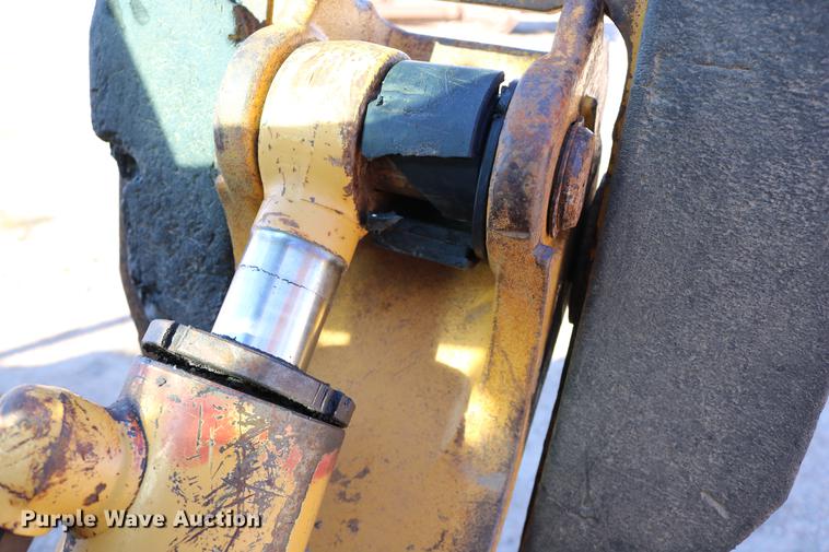 image for item DD0029 1997 John Deere 310SE backhoe