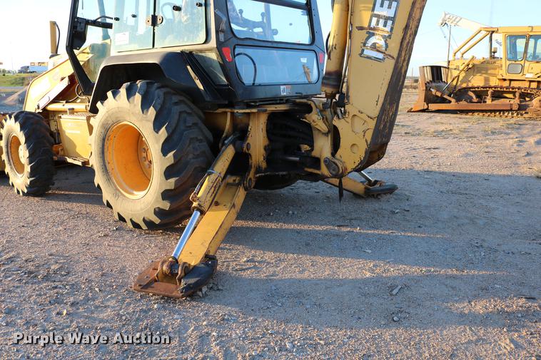 image for item DD0029 1997 John Deere 310SE backhoe