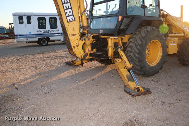 image for item DD0029 1997 John Deere 310SE backhoe