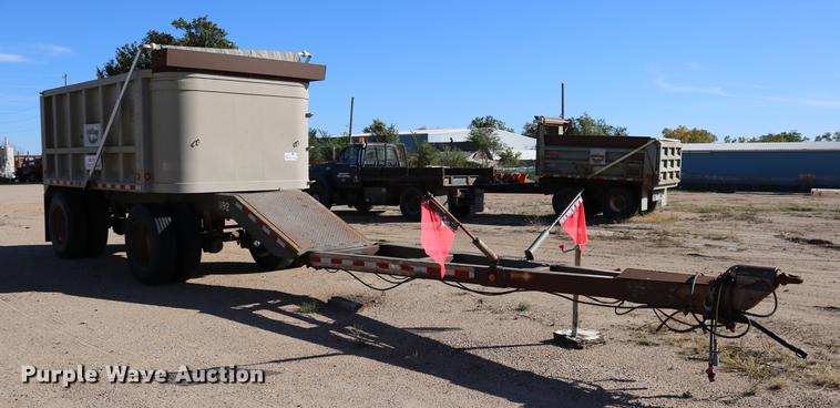 image for item DD0030 1988 Corn Husker end dump trailer