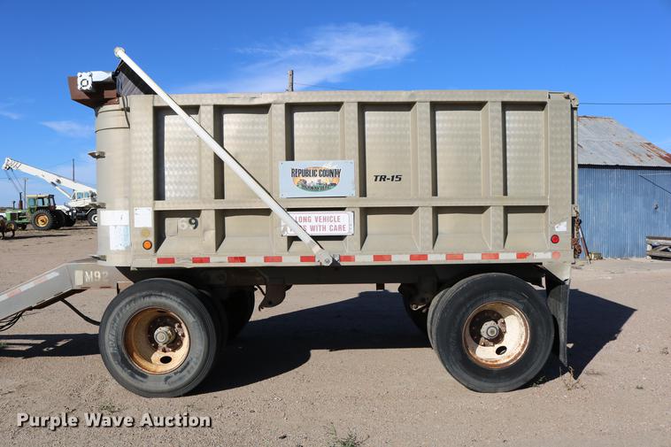 image for item DD0030 1988 Corn Husker end dump trailer