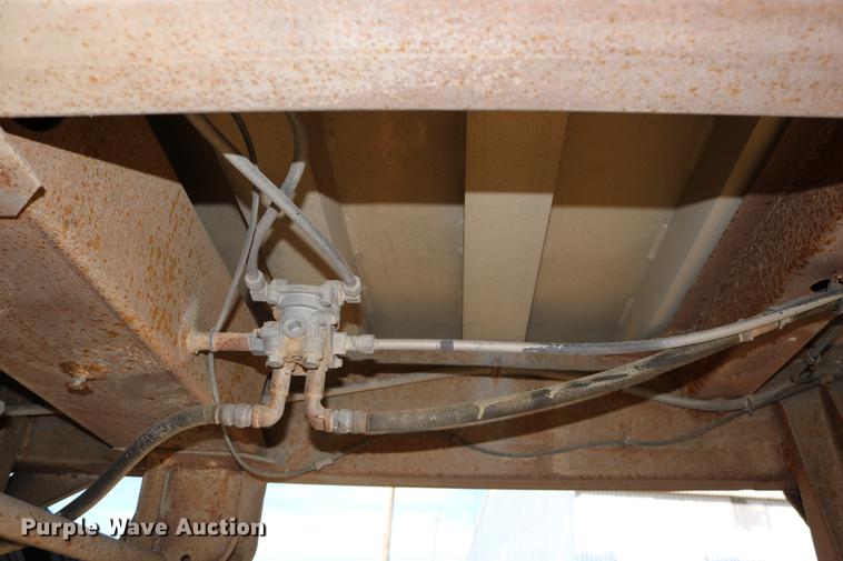 image for item DD0030 1988 Corn Husker end dump trailer