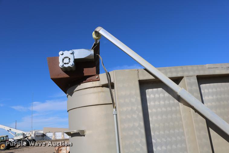 image for item DD0030 1988 Corn Husker end dump trailer