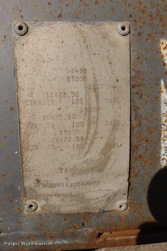 image for item DD0030 1988 Corn Husker end dump trailer