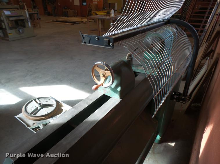 image for item DE9200 Powermatic 90 wood lathe