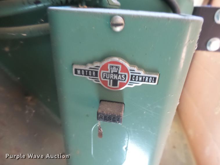 image for item DE9200 Powermatic 90 wood lathe