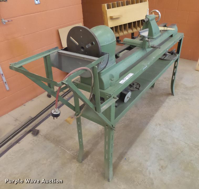 image for item DE9201 Atlas 7122 lathe