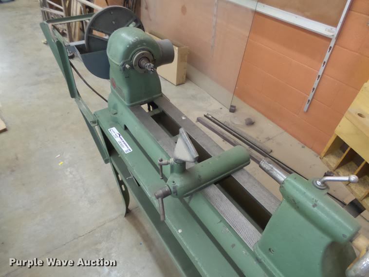 image for item DE9201 Atlas 7122 lathe