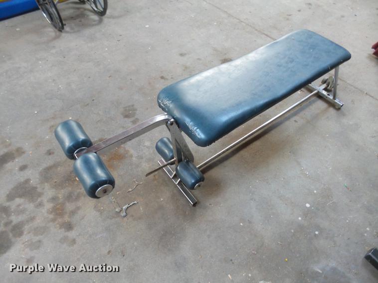 image for item DE9207 Weight room equipment