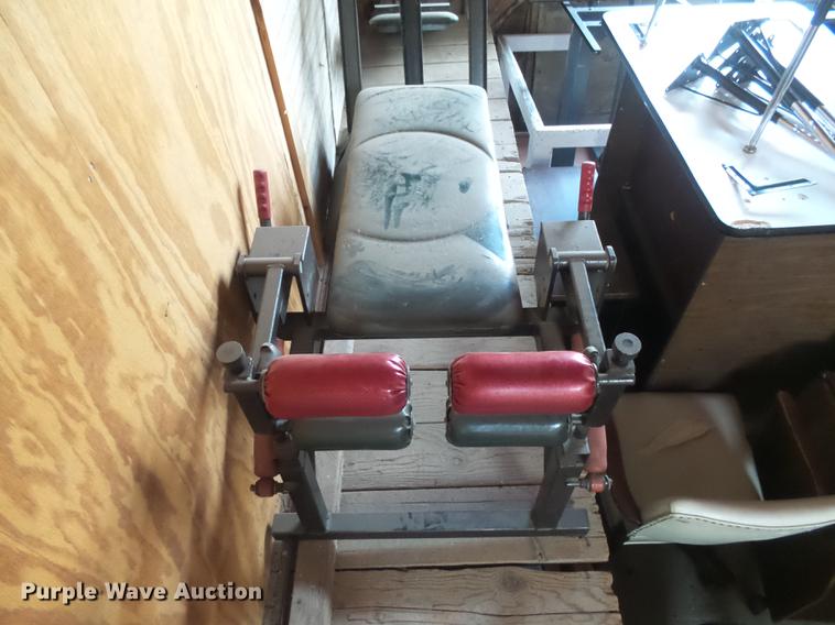 image for item DE9207 Weight room equipment