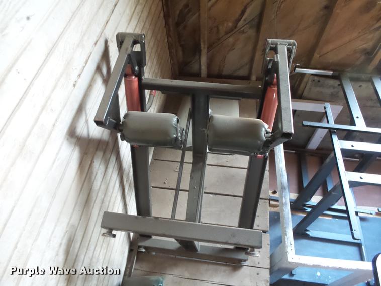image for item DE9207 Weight room equipment