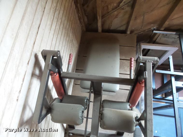 image for item DE9207 Weight room equipment