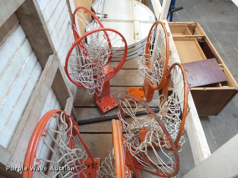 image for item DE9208 Sporting goods