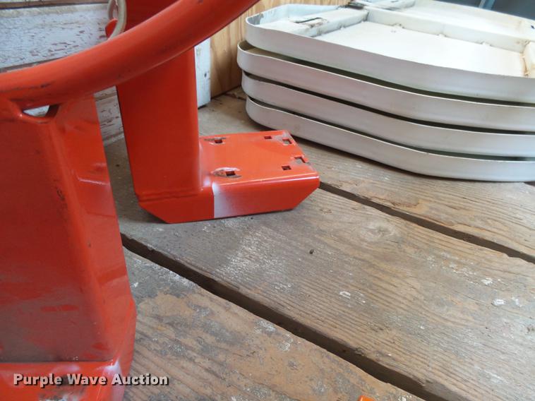 image for item DE9208 Sporting goods