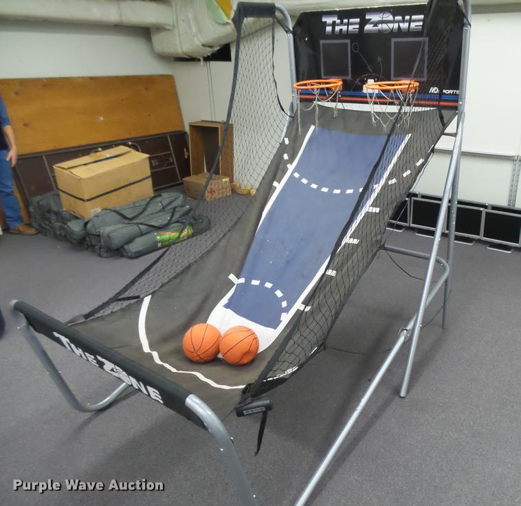 image for item DE9208 Sporting goods