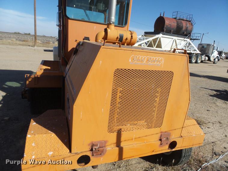 image for item DE9210 Broce RC350 broom