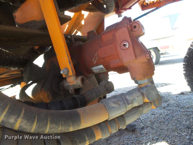 image for item DE9210 Broce RC350 broom