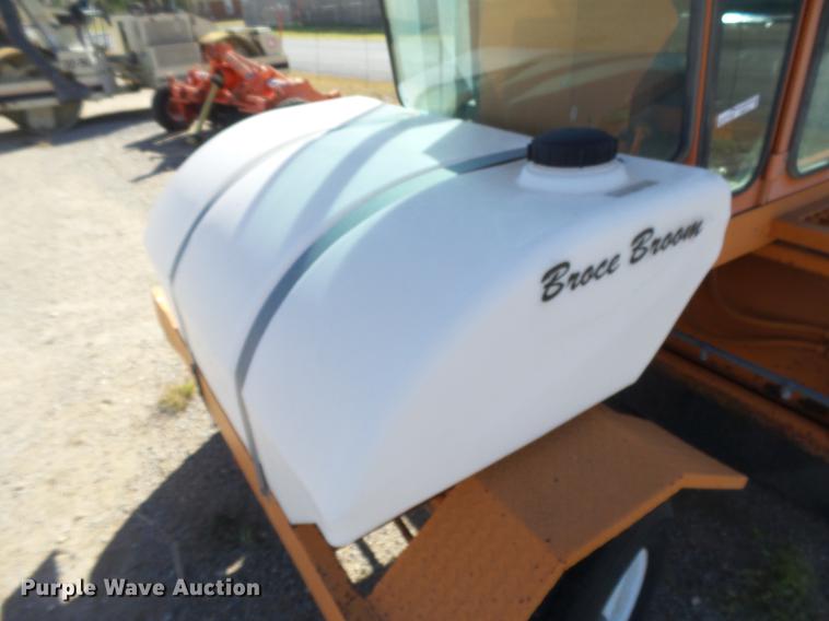 image for item DE9210 Broce RC350 broom