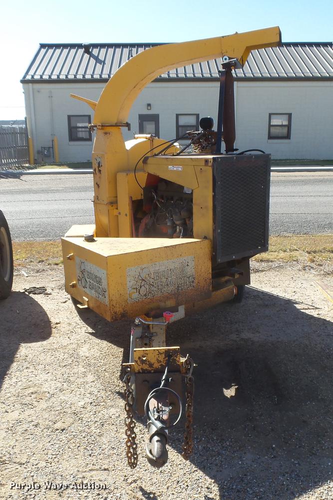 image for item DE9211 Brush Bandit wood chipper