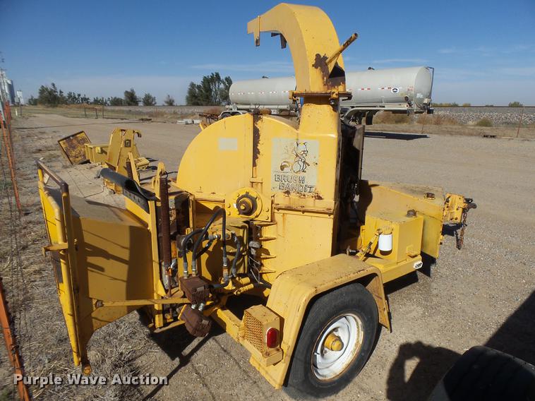 image for item DE9211 Brush Bandit wood chipper