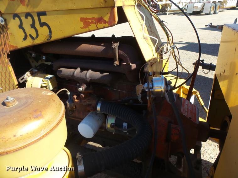 image for item DE9211 Brush Bandit wood chipper