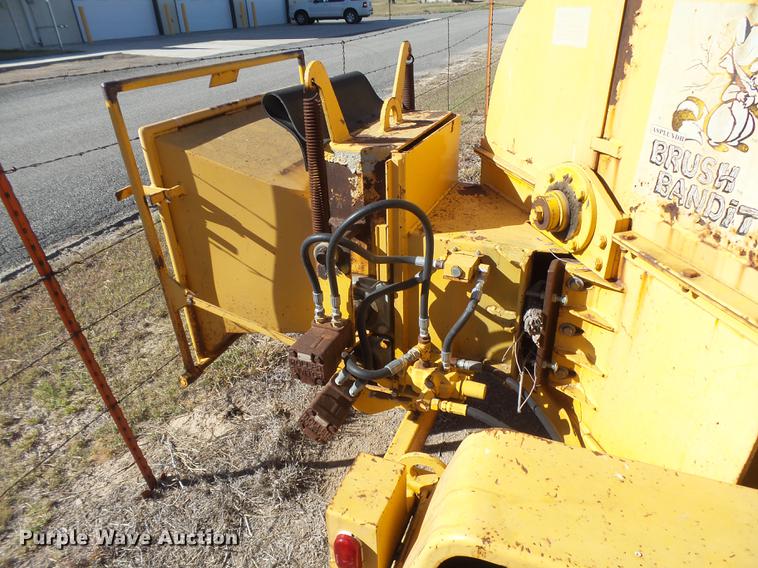 image for item DE9211 Brush Bandit wood chipper