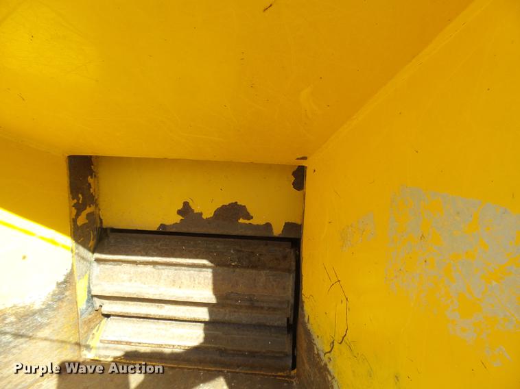 image for item DE9211 Brush Bandit wood chipper