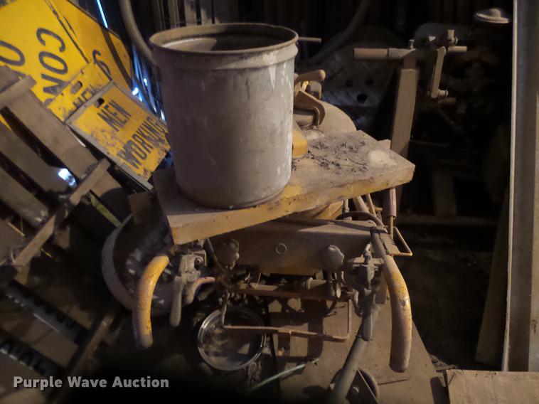 image for item DE9214 Paint striper